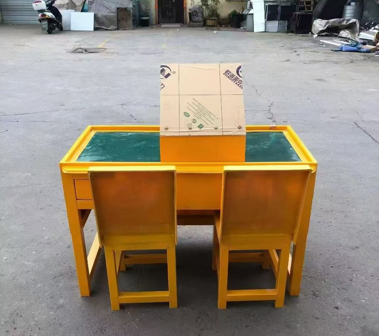 惠安防静电导通桌井下煤矿火工品发放桌：危险品流转的安全守护者